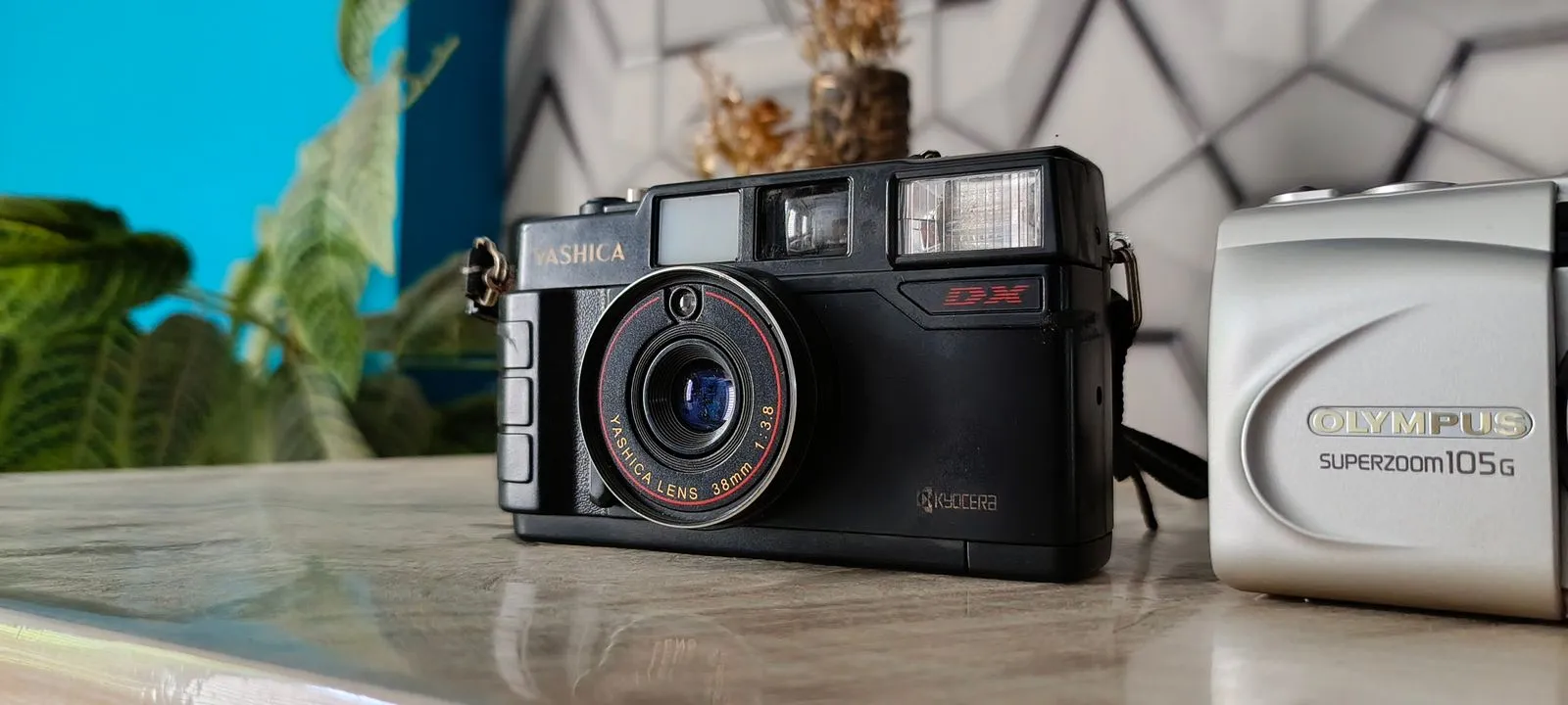 How to Choose a Compact Camera